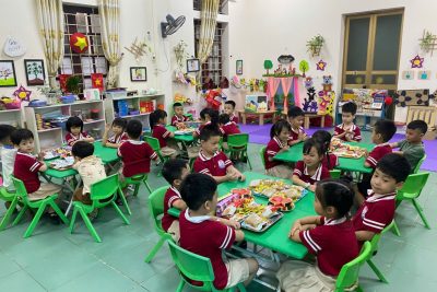 TRƯỜNG MẦM NON VÂN GIANG TƯNG BỪNG ĐÓN NGÀY TẾT TRUNG THU 2025